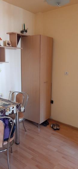 Ofer de inchiriat 2 camere - 3