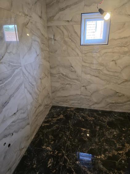 Vand casa in localitatea Pui - 5