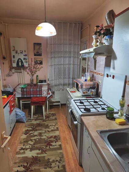 De vanzare apartament cu 2 camere in Reghin cart. Fagaras, bl3 - 3