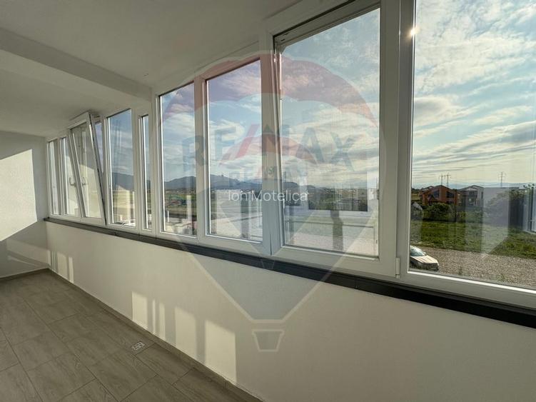 Apartament suprafata generoasa Sanpetru