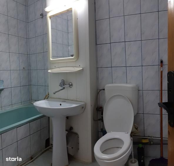 2 camere DECOMANDAT etajul 1, Curtea de Apel - 2