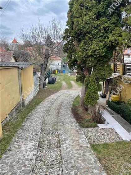 Casa individuala si curte libera de 70 mp zona ultracentrala Sibiu - 2
