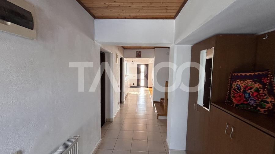 Casa de vanzare  zona Sura Mare individuala 900 mp teren - 23