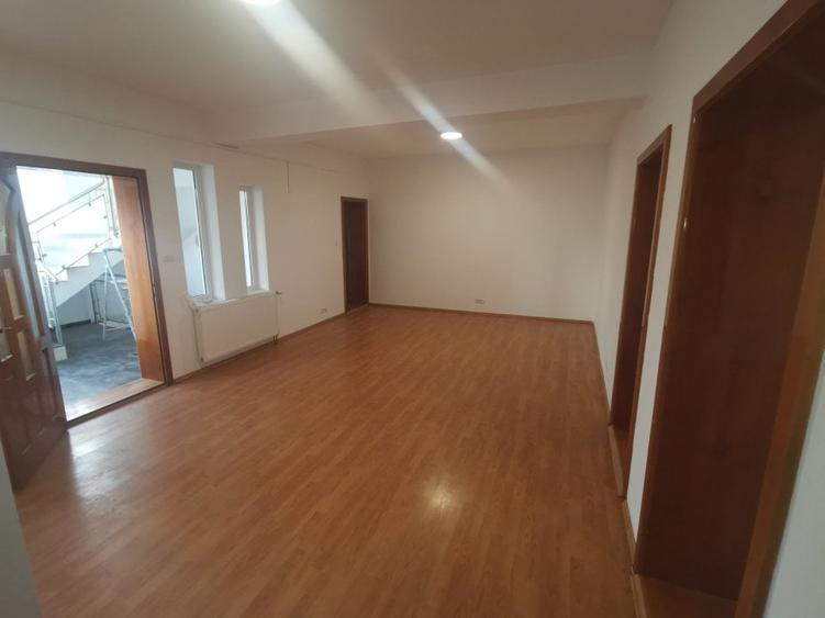 Blascovici casa 300 mp 1900 euro - 5