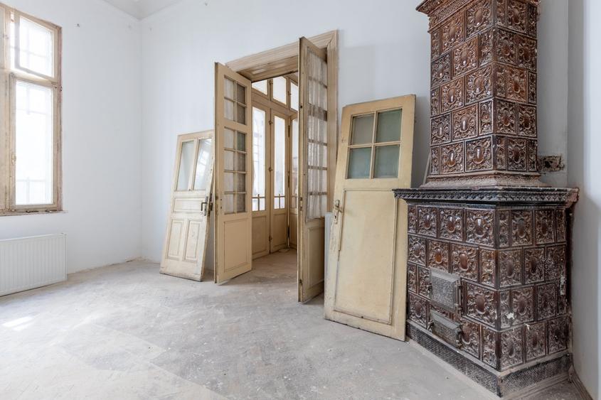 Zona Victoriei vila frumoasa nerenovata - 4