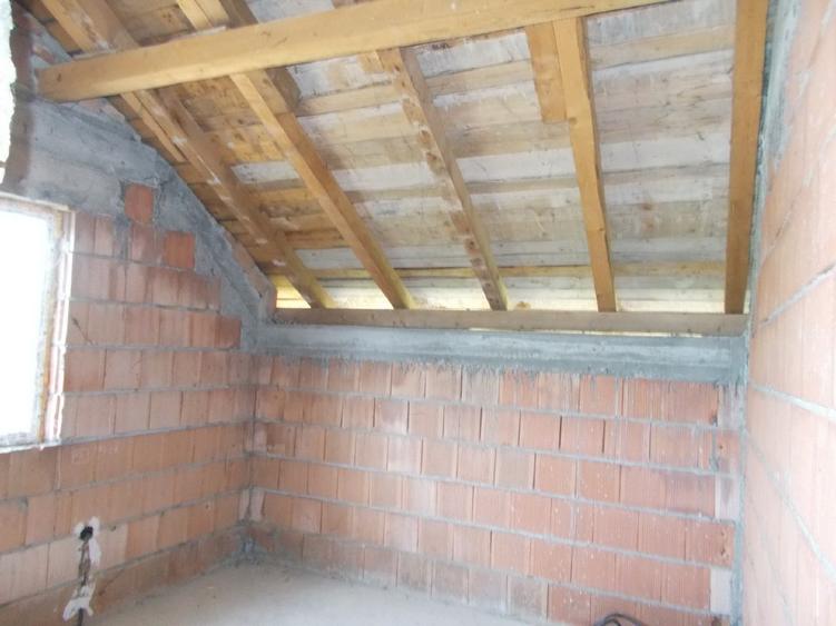 Casa la rosu, Sacalaz, P+M 220mp, teren 930mp utilitati la strada - 8