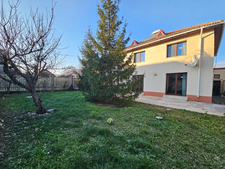 Casa de Vanzare P+1 In Agigea Teren 400mp Garaj - 50