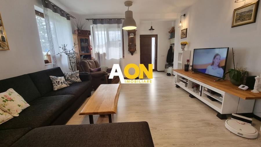 Casa 5 Camere, Zona Cetate, Ultrafinisata - 1