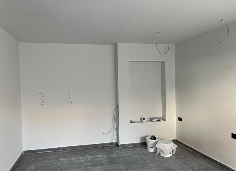 Spatiu comercial de vanzare  in Brasovul Vechi in cladire noua - 3