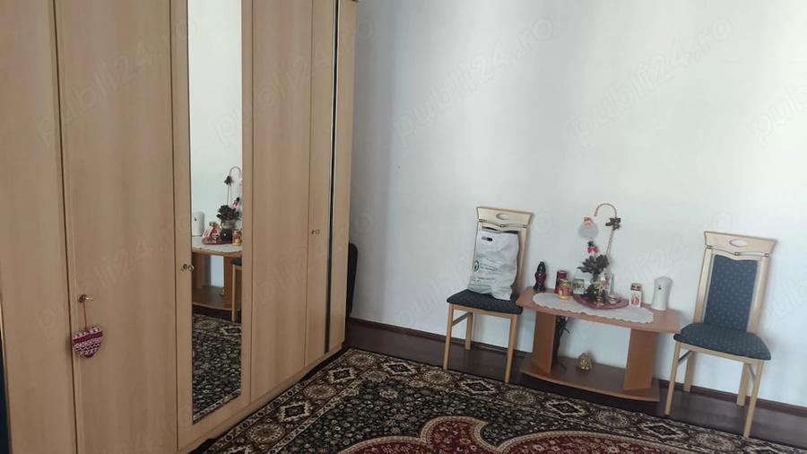 Casă cu 6 camere cu Teren 1892 Mp în Central