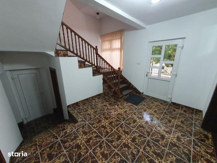 Casă cu 4 camere decomandat cu Teren 500 Mp în Brâncoveanu