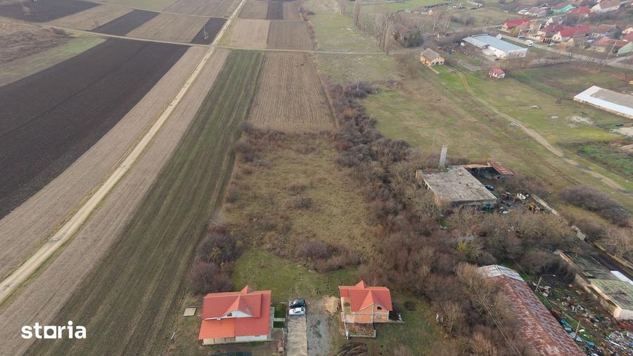 Teren de 444 mp, în Central