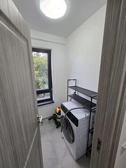 Apartament cu 2 camere decomandat în Micro 17