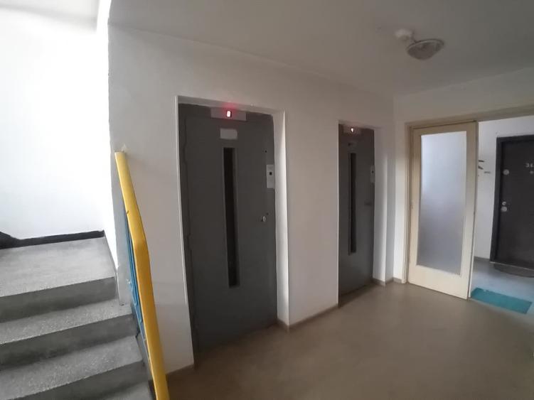 Garsonieră decomandată în Progresul