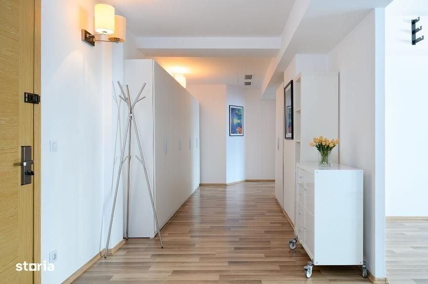 Vanzare Apartament 3 camere Zona Vitan Barzesti - 3