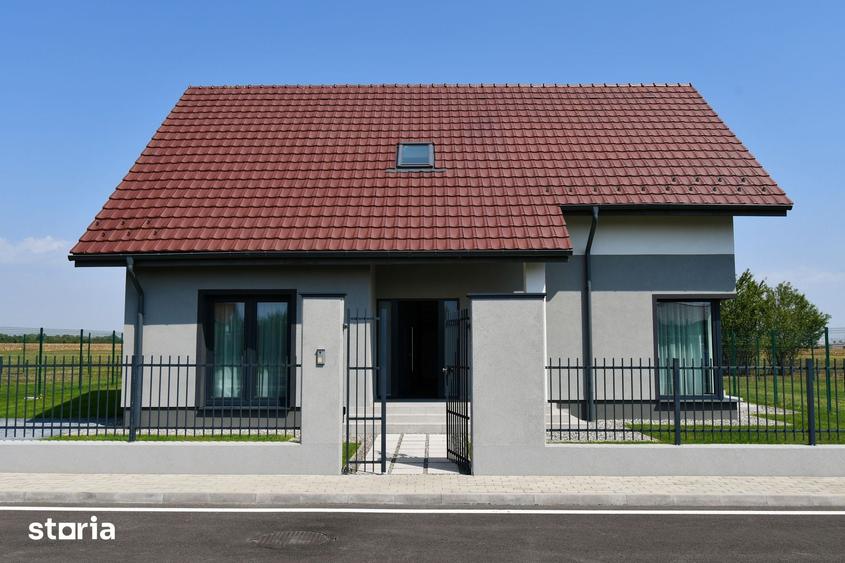 Casă cu 5 camere cu Teren 500 Mp în Târgșoru Vechi