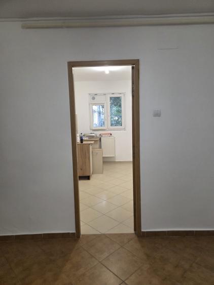 Birou, de 90 mp, în Drumul Taberei