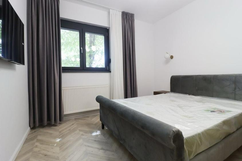 Apartament cu 2 camere decomandat în Barbu Văcărescu