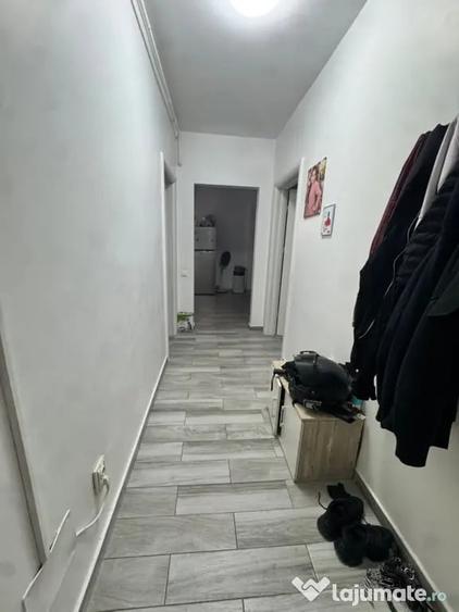 Apartament cu 2 camere semidecomandat în Exterior Vest