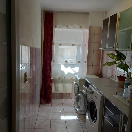 Garsonieră decomandată în Nerva Traian