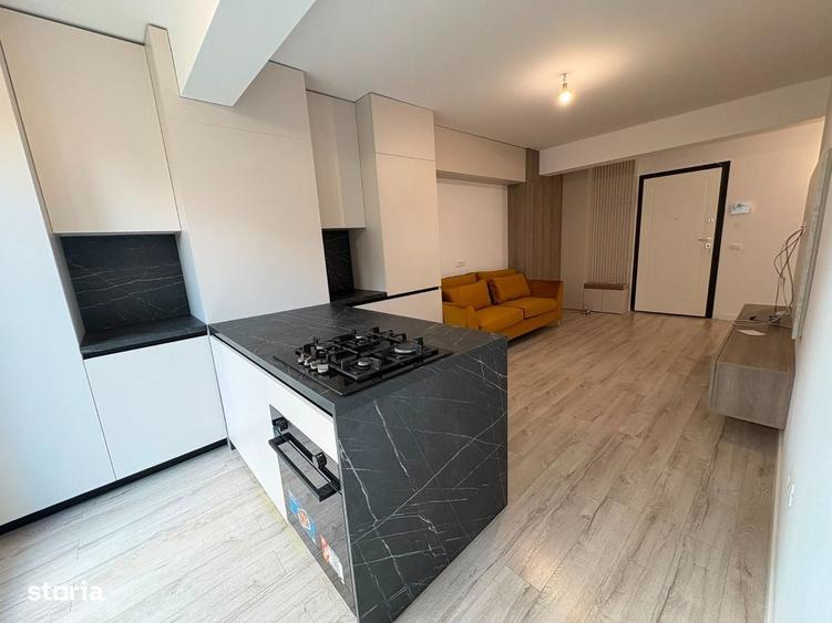 Apartament cu 4 camere în Valea Adâncă