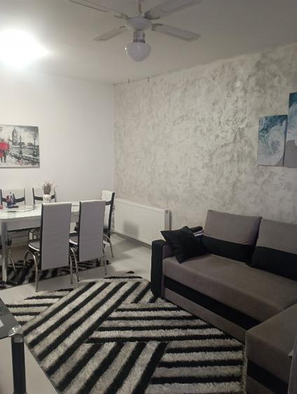 Vilă Faleză Nord ,spre mare, compusă din 4 locuințe, business la cheie - 5
