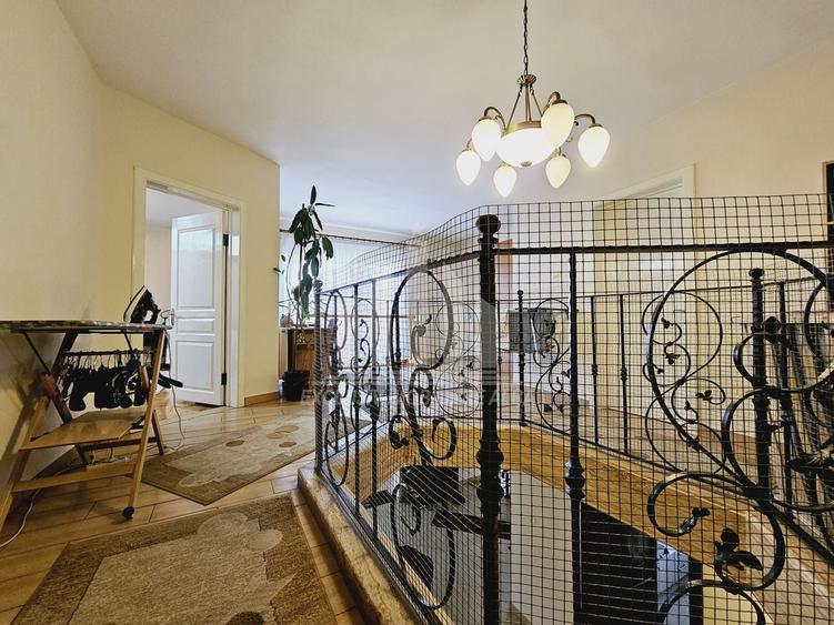 Casa individuala | Pensiune | 550 mp | 1100 mp teren | Cetate - 9