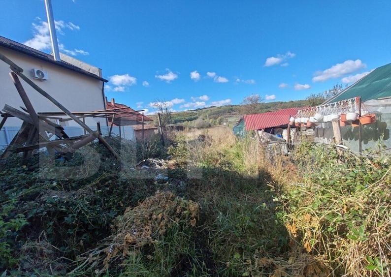 Casa +anexe de vanzare - 17