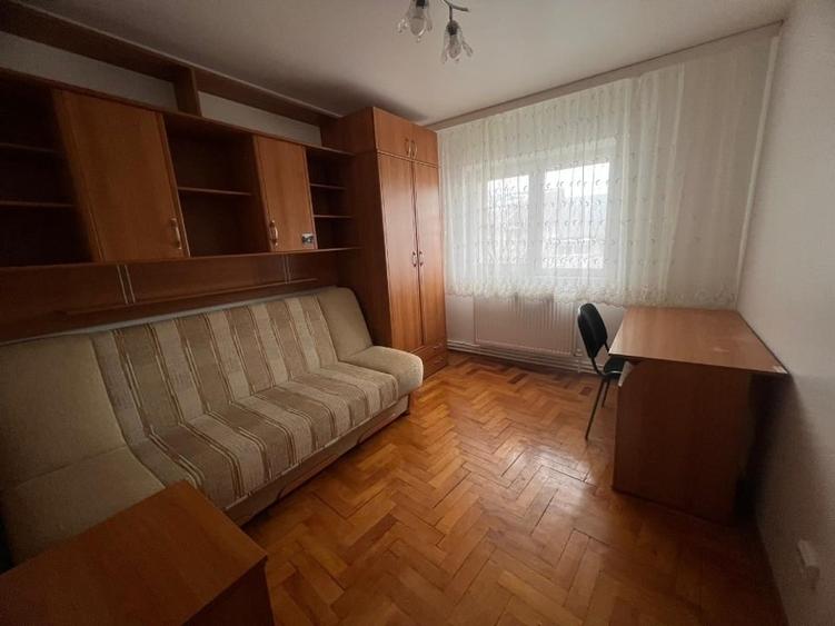 Vand apartament 3 camere - 72mp - 3