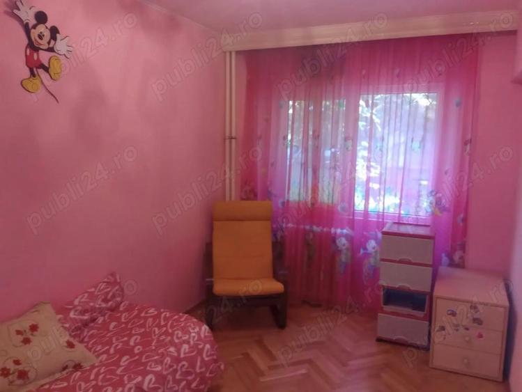 Inchiriez apartament 3 camere in Drumul Taberei - la 5 min. de metrou - 6