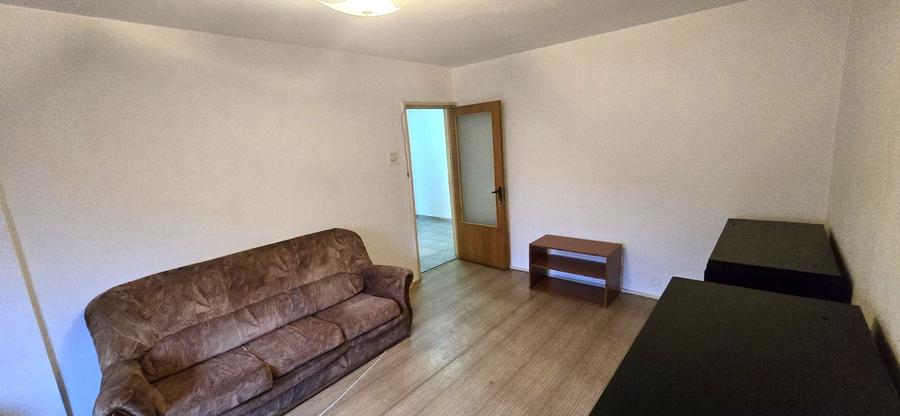De vanzare - Apartament 2 camere Metrou Crangasi - 3