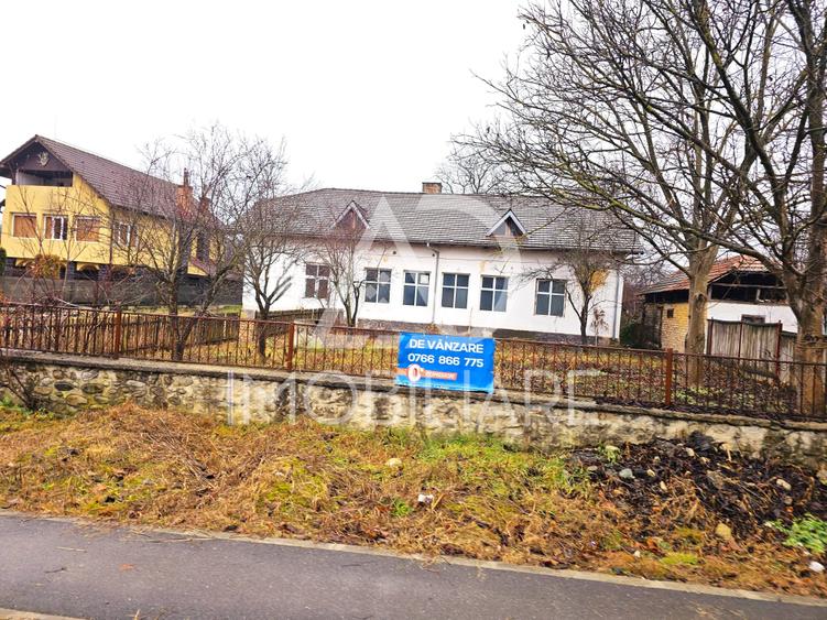 Vânzare imobil în Arcani, Județul Gorj - 2