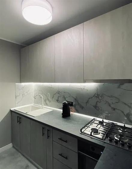 AP.2 CAM.RENOVAT MOBILAT UTILAT SECTOR 1 CALEA GRIVITEI R.A.R METROU 1 MAI - 8