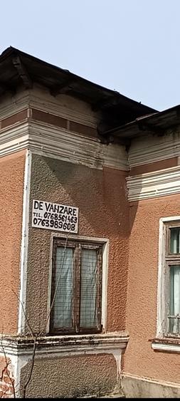 Vând casa 9 camere - 1