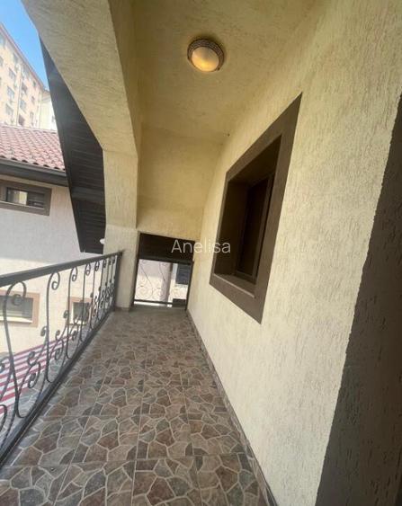 Casa de vanzare 4 camere/P+1+mansarda/mobilat/utilat