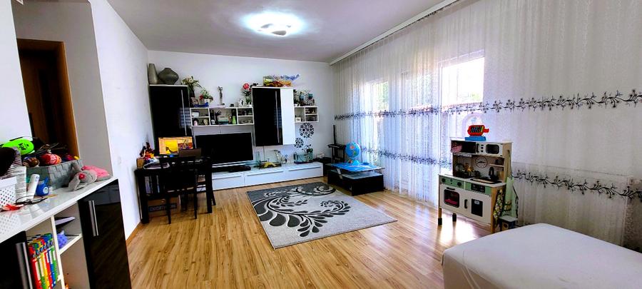 Casă P+1 complet mobilată, panouri fotovoltaice, grădină amenajată – Domnești, S - 9