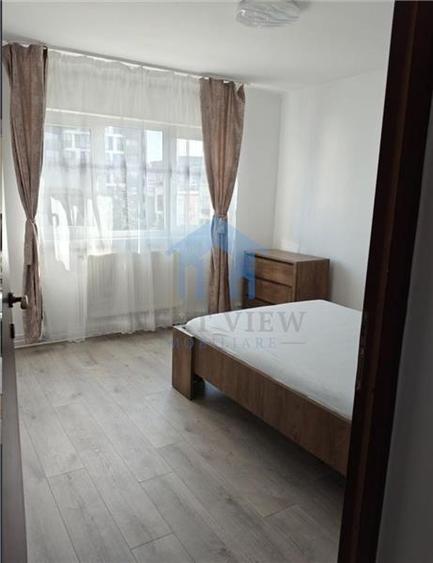 Apartament 2 camere, The Office - 4