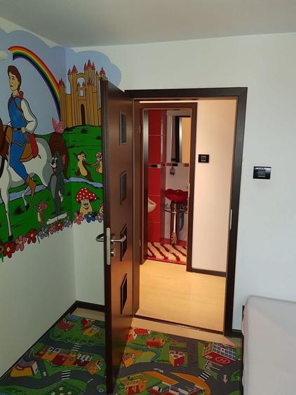 APARTAMENT  MOBILAT SI UTILAT COMPLET - 13