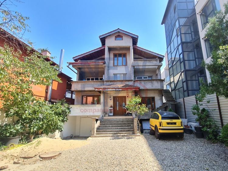 Vila Bulevardul Pipera S+P+1+M, 534 mp Teren - 2