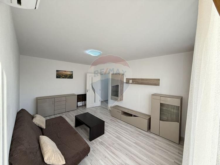 Apartament cu 2 camere de vânzare în zona Titan - 2