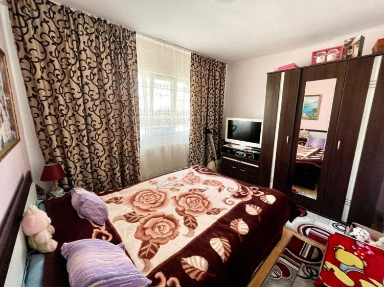 Apartament cu 4 camere, etaj 3, zona Dancu - 4