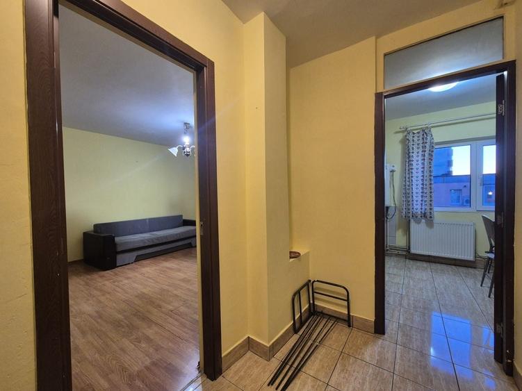 Vlahuta, garsoniera sectiune mare - 3