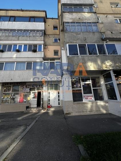 Spatiu comercial - posibilitate cabinet medical / salon cosmetică Spatiu comercial - posibilitate cabinet medical / salon cosmetică