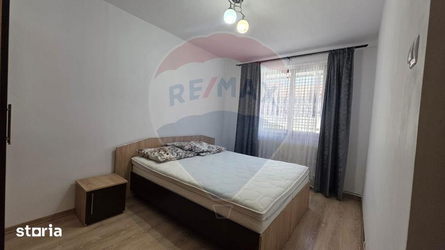 Apartament cu 3 camere de inchiriat Medias, str Cibin - 10