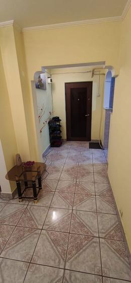 Vand apartament 4 camere, Slatina, OLT - 1