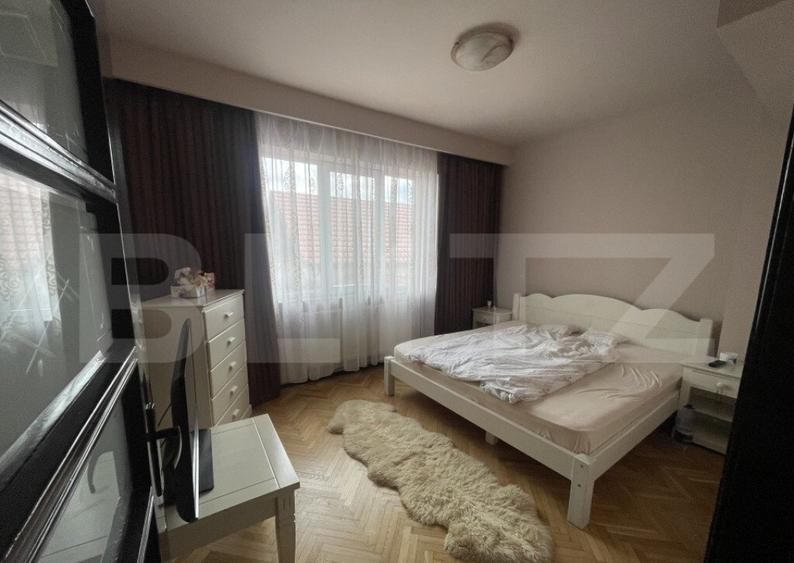 Casa, 211mp, Zona Piata Mica - 6