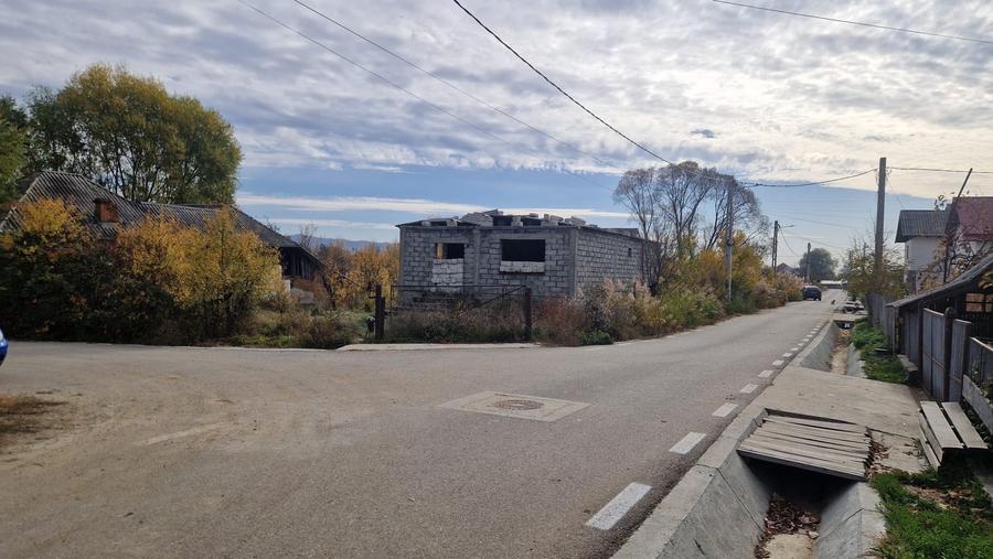 Vand teren + casa nefinalizata Domnesti Arges - 4
