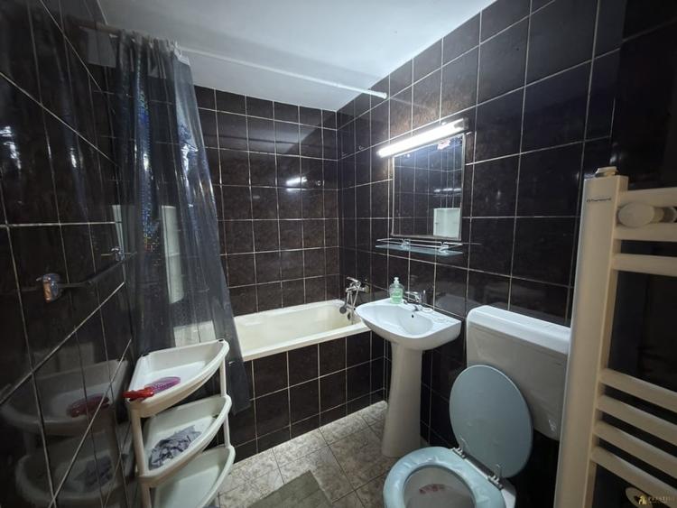 Apartament 2 camere tip Q de vanzare la parter, str. Feldioarei - 11