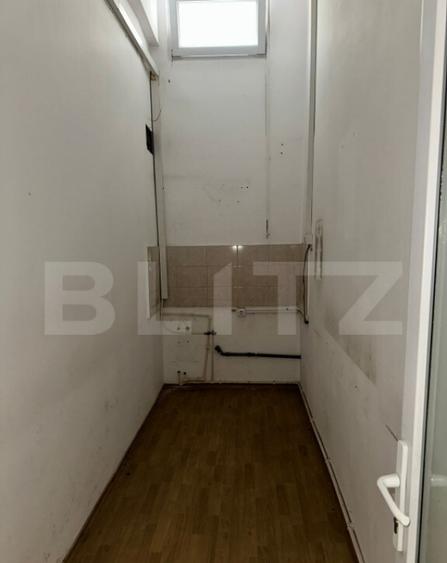 Spa?iu comercial de inchiriat, 120 mp, vitrina mare z - 18