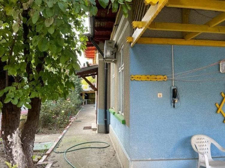 Teren + Casa batraneasca - zona Calea Calarasilor - 8